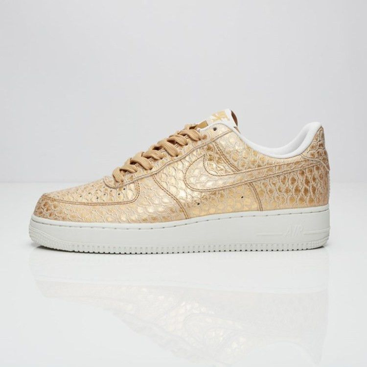 Кроссовки Nike Air Force 1 Low '07 LV8 'Golden Scales'