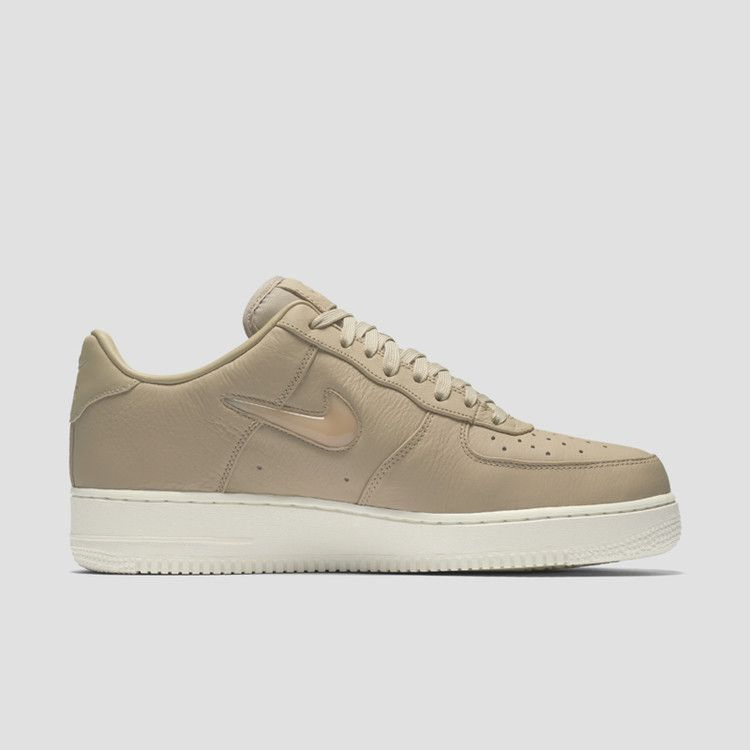 Кроссовки Nike Air Force 1 Low PRM 'Jewel'