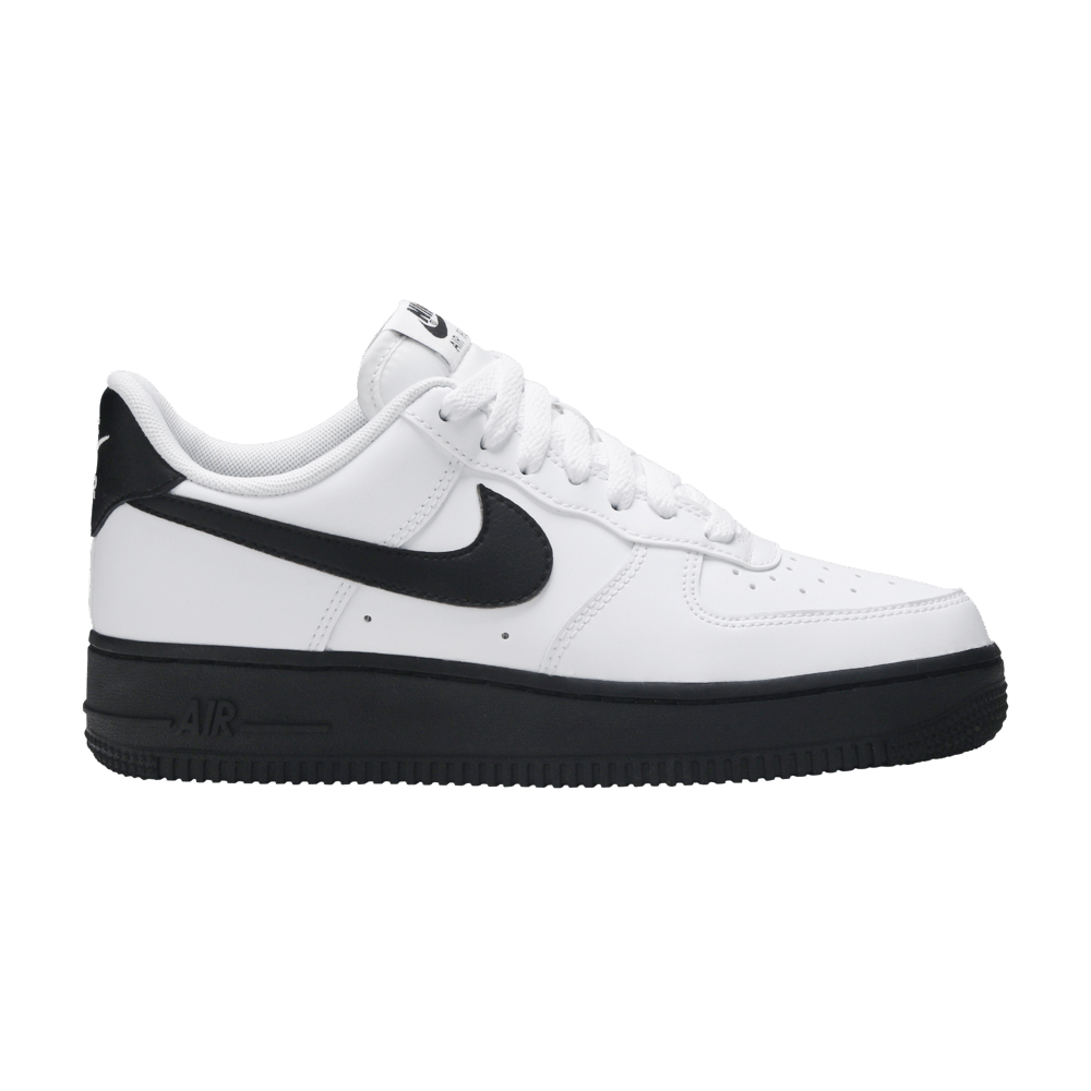 Кроссовки Nike Air Force 1 Low 'White Black Sole'