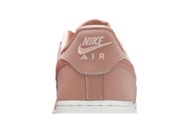Кроссовки Nike Air Force 1 LV8 GS 'Rust Pink'