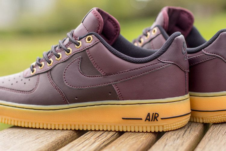 Кроссовки Nike Air Force 1 Winterized 'Deep Burgundy'