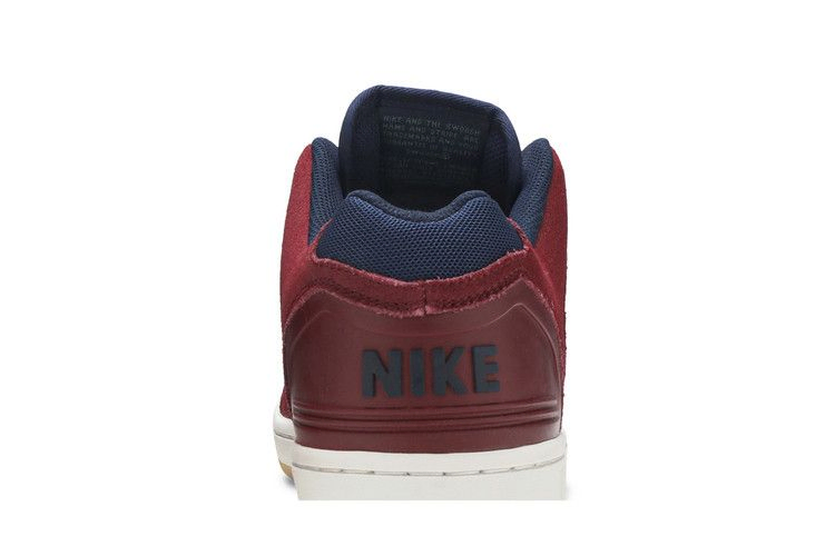 Кроссовки Nike Air Force 2 Low SB 'Team Red Obsidian'