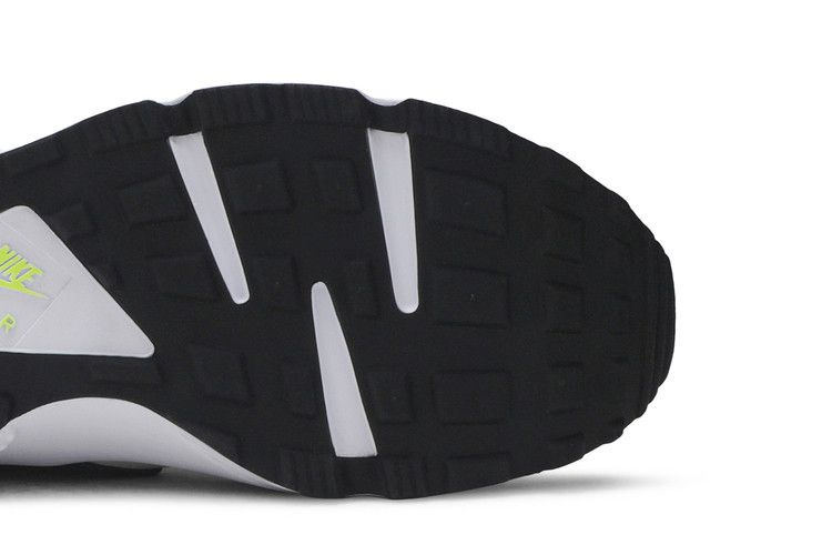 Кроссовки Nike Air Huarache 'Magenta'