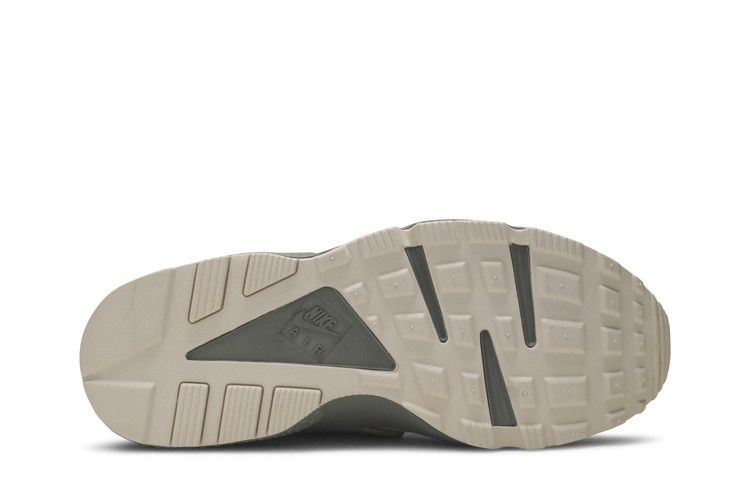 Кроссовки Nike Air Huarache 'Oatmeal'