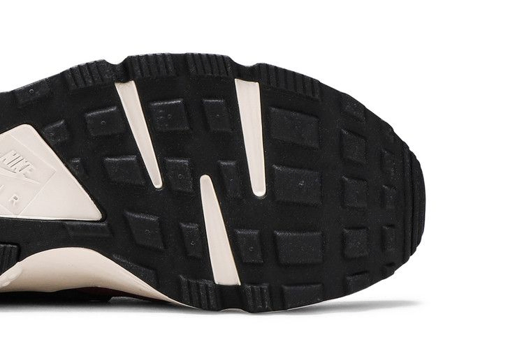 Кроссовки Nike Air Huarache Premium 'Bordeaux