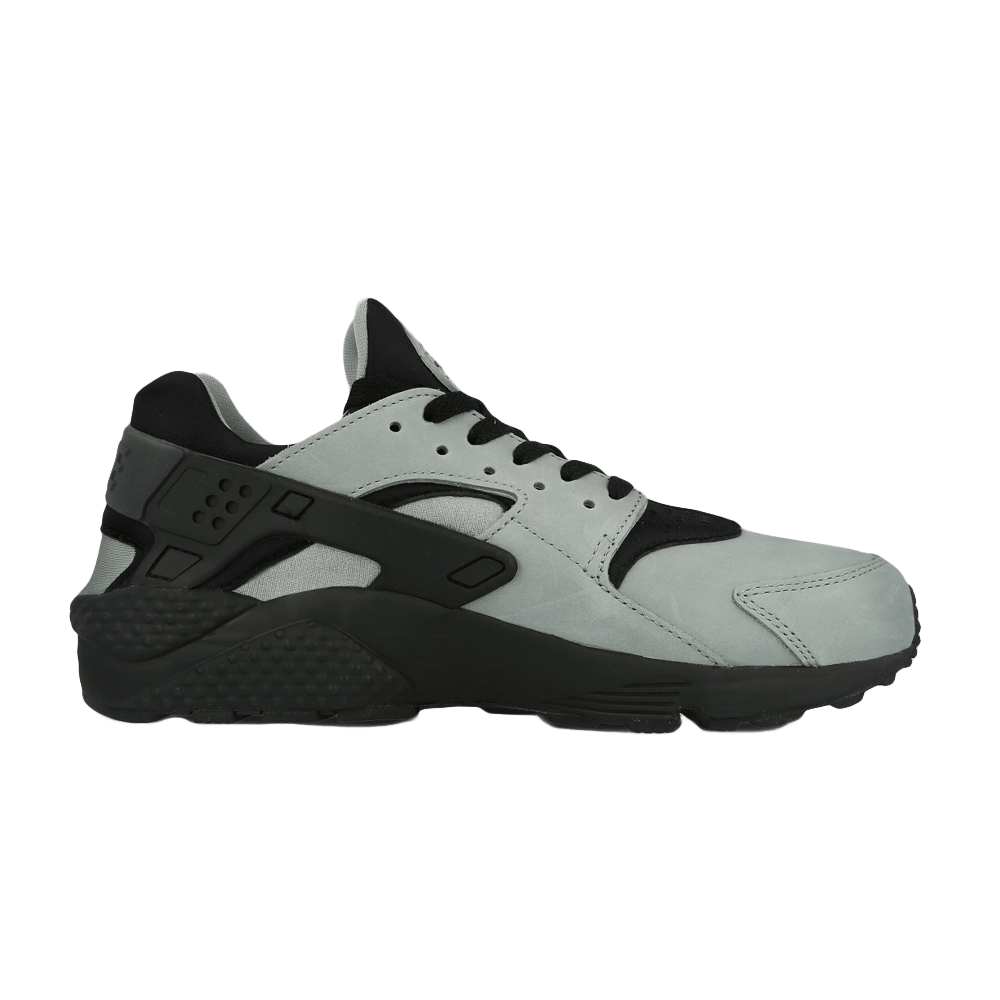 air-huarache-prm-704830-301