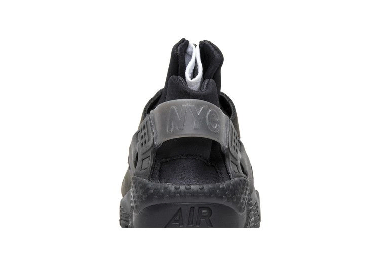 Кроссовки Nike Air Huarache Run QS 'NYC'