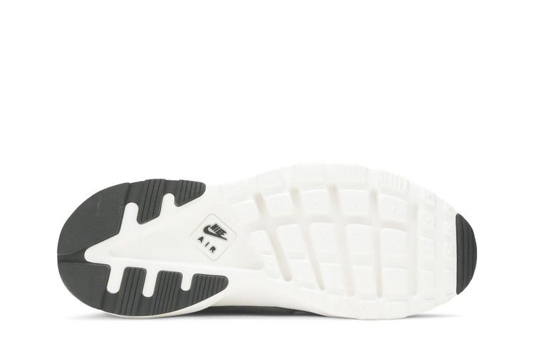 Кроссовки Nike Air Huarache Run Ultra SE