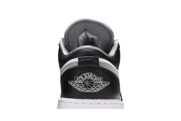 Кроссовки Air Jordan 1 Low GS 'Black Medium Grey'