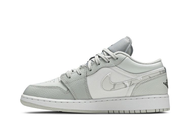 Кроссовки Air Jordan 1 Low SE GS 'White Camo'