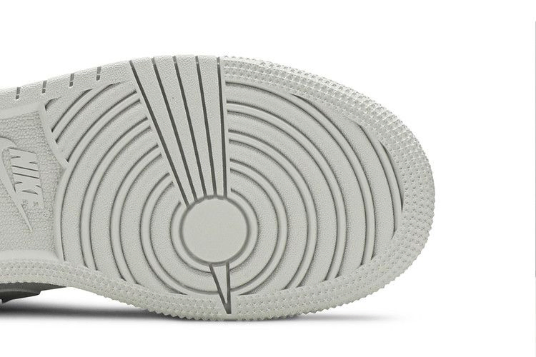 Кроссовки Air Jordan 1 Low SE GS 'White Camo'