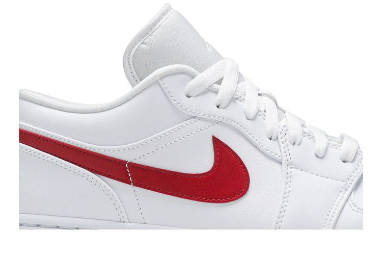 Кроссовки Wmns Air Jordan 1 Low 'University Red