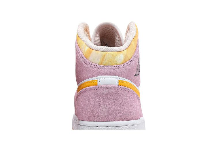 Кроссовки Air Jordan 1 Mid SE GS 'Arctic Pink'