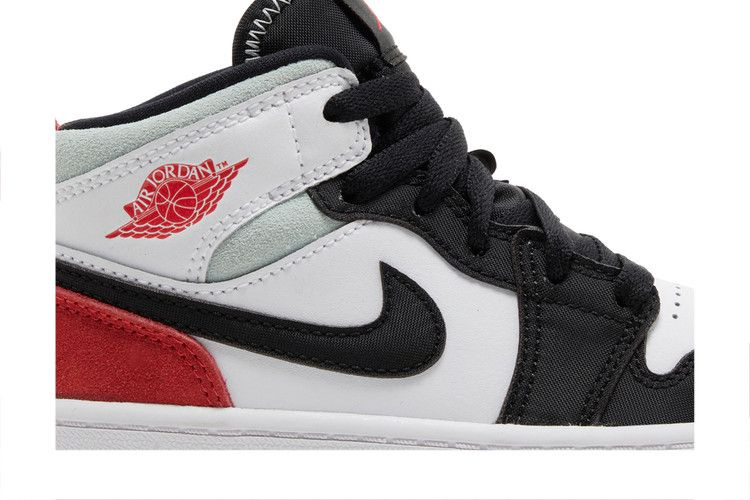 Кроссовки Air Jordan 1 Mid SE PS 'Red Black Toe'