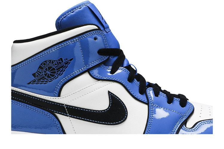 Кроссовки Air Jordan 1 Mid SE 'Signal Blue'