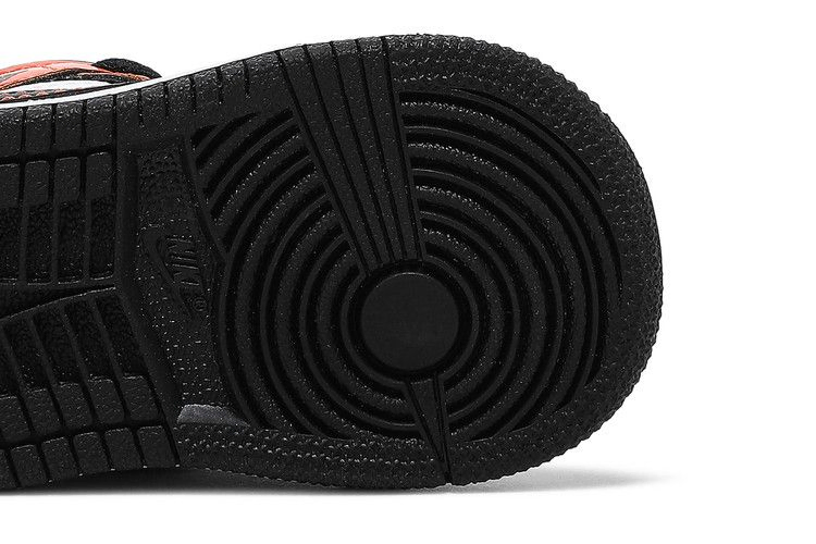 Кроссовки Air Jordan 1 Mid SE TD 'Turf Orange'