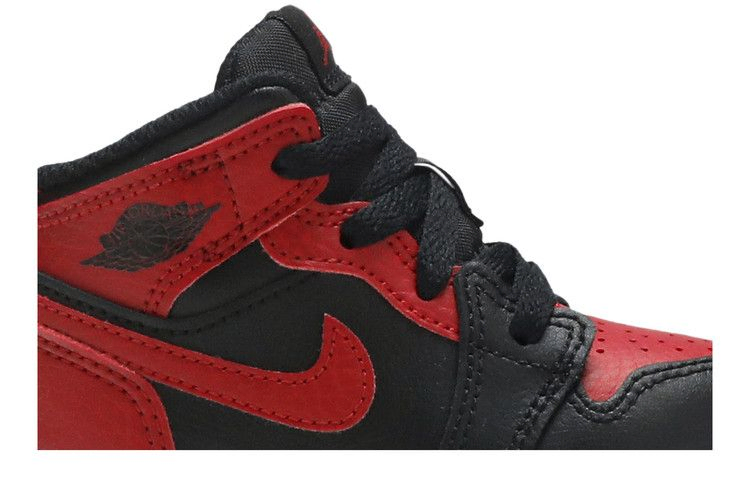 Кроссовки Air Jordan 1 Mid TD 'Banned'