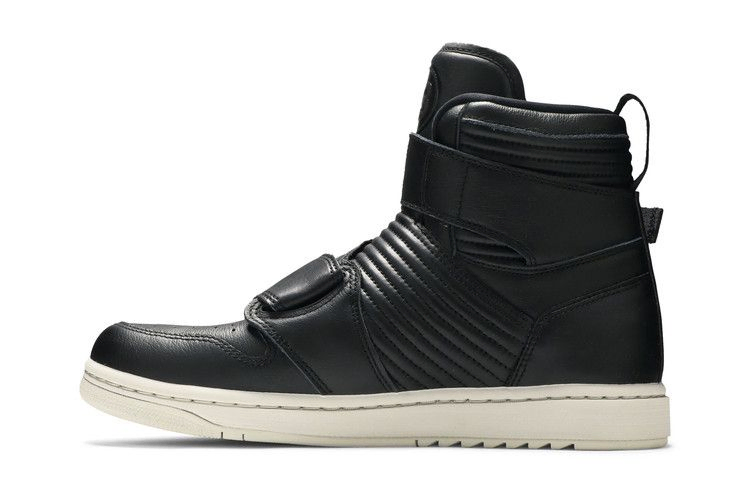 Кроссовки Air Jordan 1 Moto 'Black Pink'