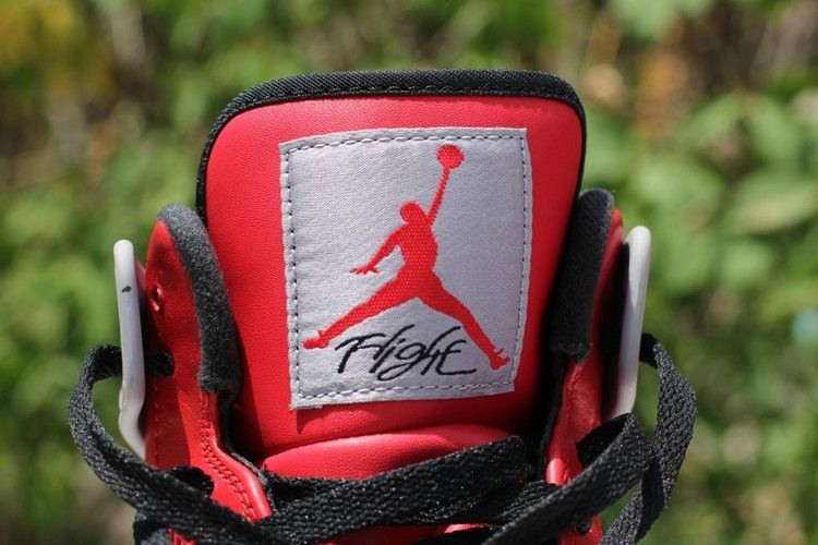 Кроссовки Air Jordan 1 Retro '89 'Toro'