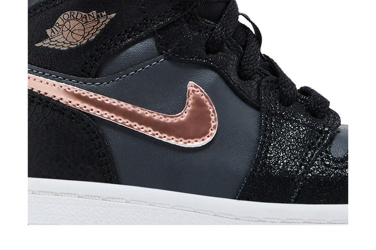 Кроссовки Air Jordan 1 Retro High BT 'Black Metallic Red Bronze'