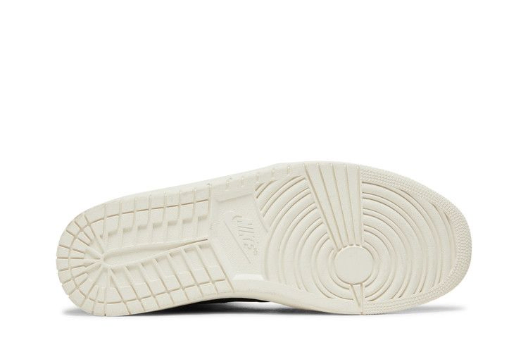 Кроссовки Air Jordan 1 Retro High Double Strap 'Black Red'