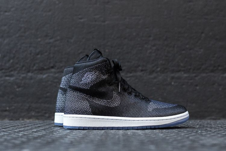 Кроссовки Air Jordan 1 Retro High 'MTM'