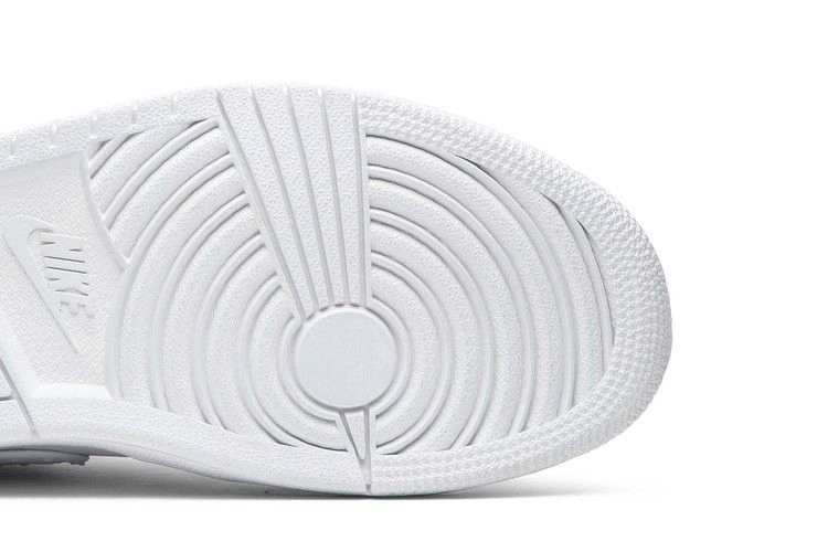 Кроссовки Air Jordan 1 Retro High 'Noise Cancelling'