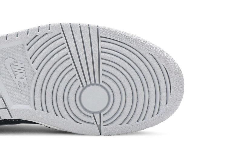 Кроссовки Air Jordan 1 Retro High OG Flyknit GS 'Shadow'