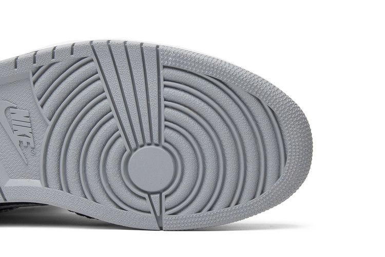 Кроссовки Air Jordan 1 Retro High OG Flyknit 'Shadow'