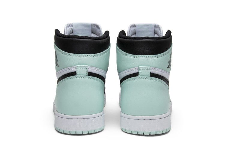 Кроссовки Air Jordan 1 Retro High OG NRG 'Igloo'