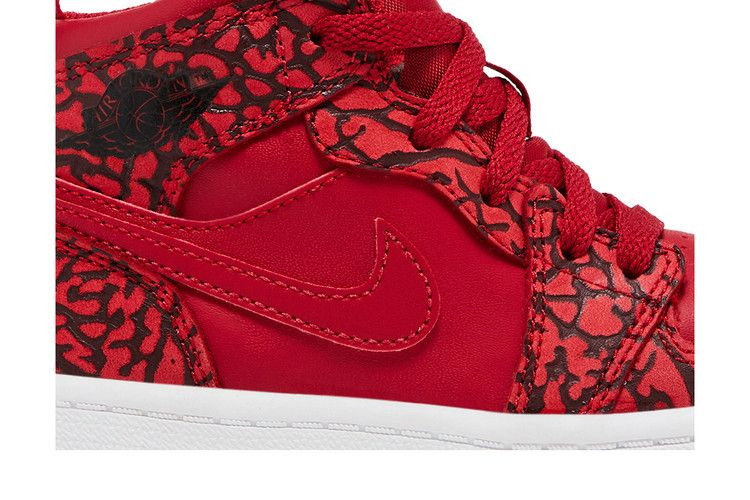 Кроссовки Air Jordan 1 Retro High Premium BT 'Red Elephant'