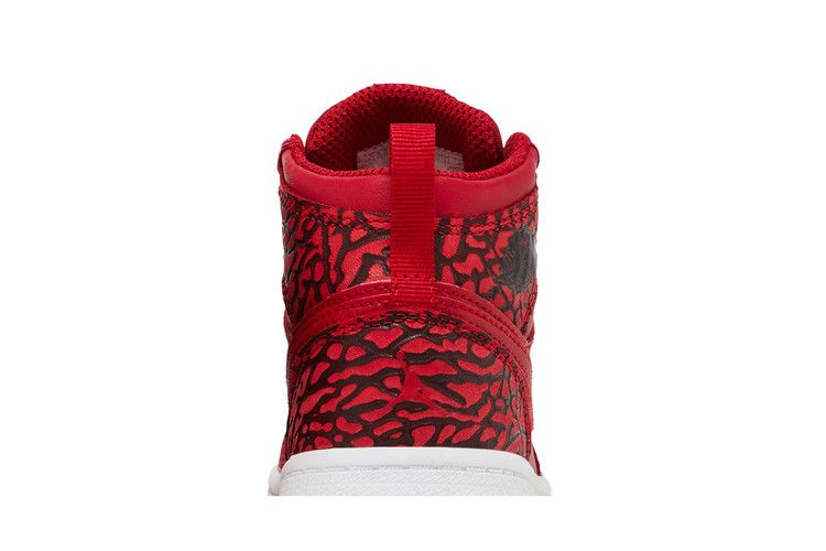 Кроссовки Air Jordan 1 Retro High Premium BT 'Red Elephant'