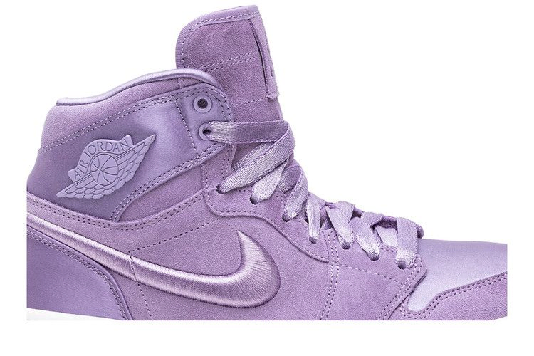 Кроссовки Wmns Air Jordan 1 Retro High 'Season of Her: Orchid'