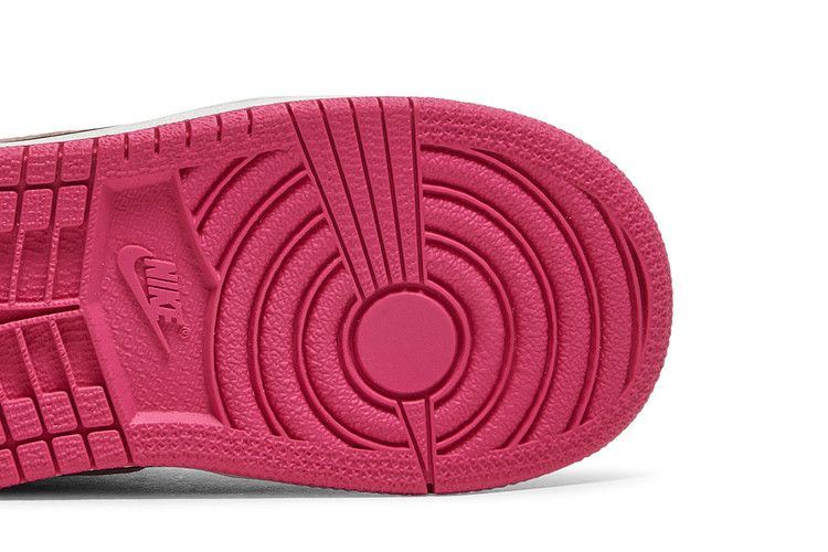 Кроссовки Air Jordan 1 Retro High TD 'Vivid Pink'