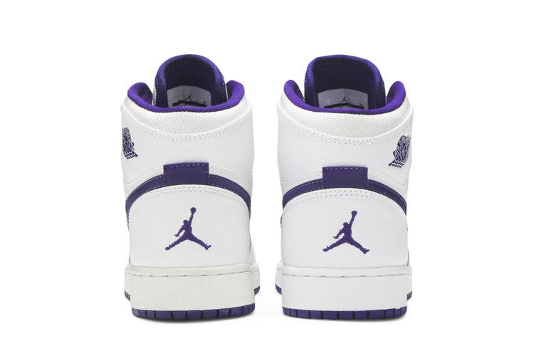Кроссовки Air Jordan 1 Retro High GG 'White Court Purple'