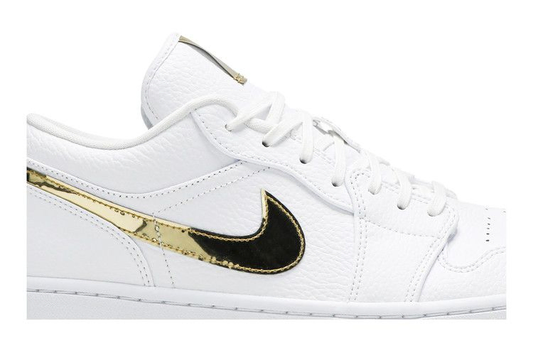 Кроссовки Wmns Air Jordan 1 Retro Low 'White Metallic Gold'