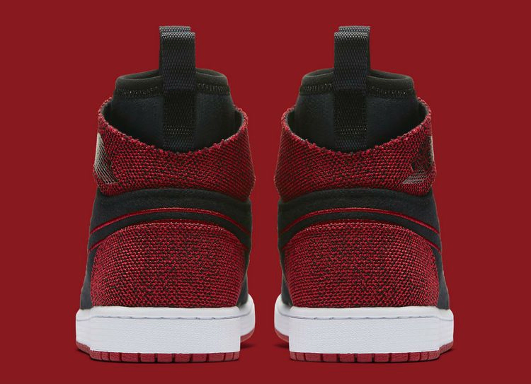 Кроссовки Air Jordan 1 Ultra High 'Banned'