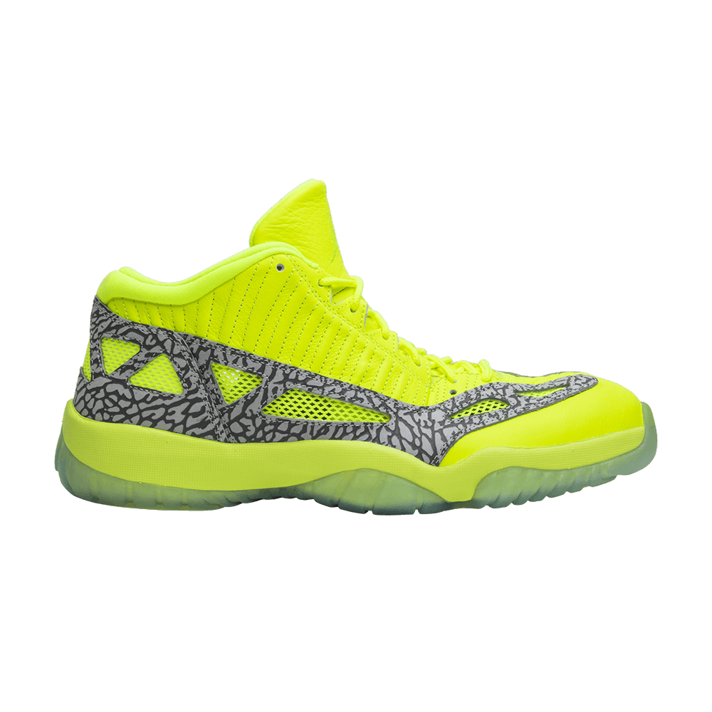 air-jordan-11-retro-low-ie-volt-919712-700