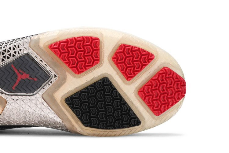 Кроссовки Air Jordan 22 OG 'Black Varsity Red'