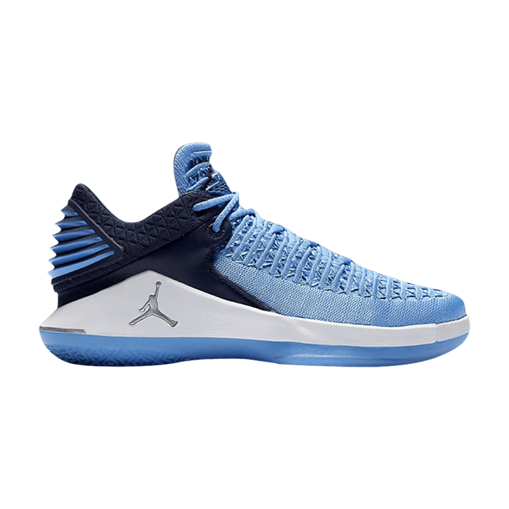 air-jordan-32-low-gs-win-like-82-aa1257-401