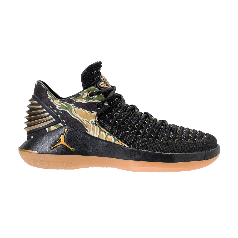 air-jordan-32-low-tiger-camo-ah3347-021