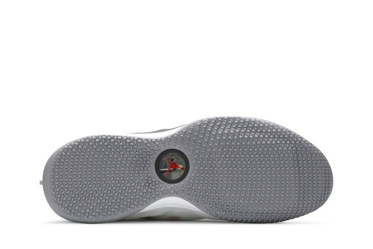 Кроссовки Air Jordan 33 Low SE 'White Cement'