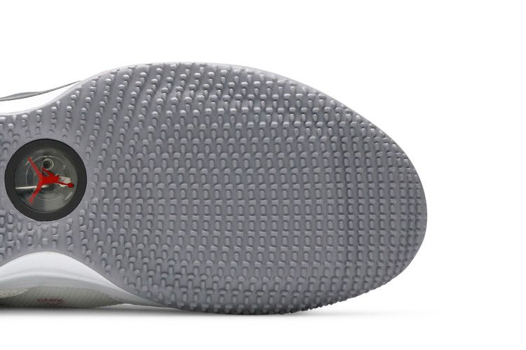 Кроссовки Air Jordan 33 Low SE 'White Cement'