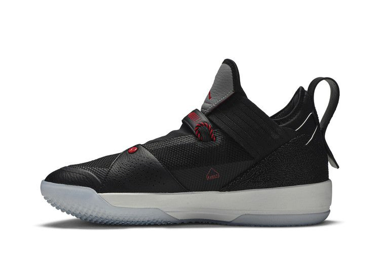 Кроссовки Air Jordan 33 SE 'Black Cement'