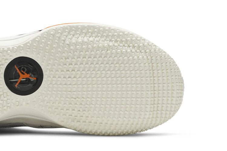 Кроссовки Air Jordan 33 'Vast Grey'