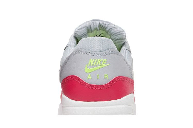 Кроссовки Nike Air Max 1 GS 'Wolf Grey Rush Pink'