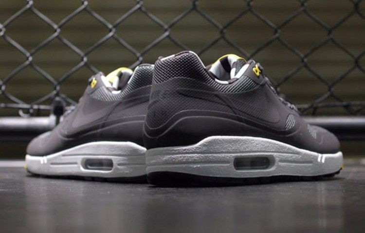 Кроссовки Nike Air Max 1 QS 'Paris'