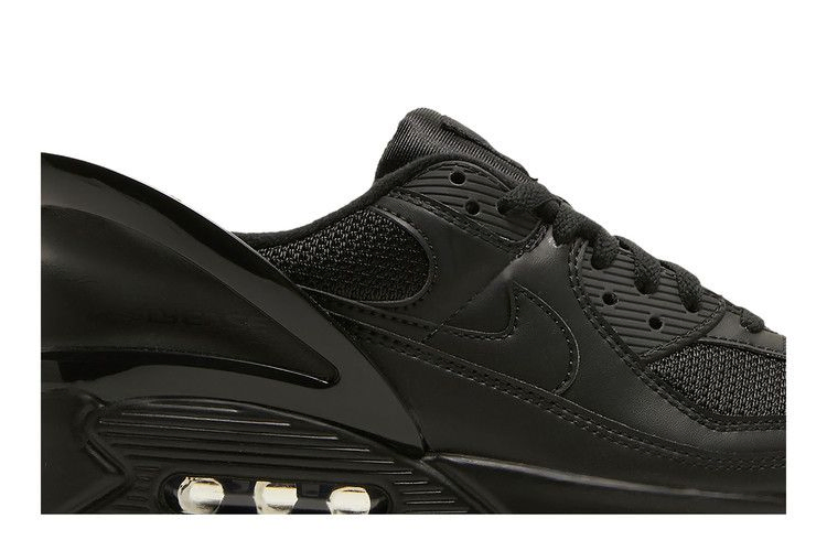 Кроссовки Nike Air Max 90 FlyEase 'Triple Black'