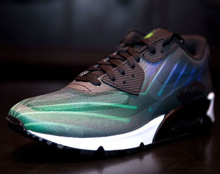 Кроссовки Nike Hurley x Air Max 90 + 'Phantom 4D'
