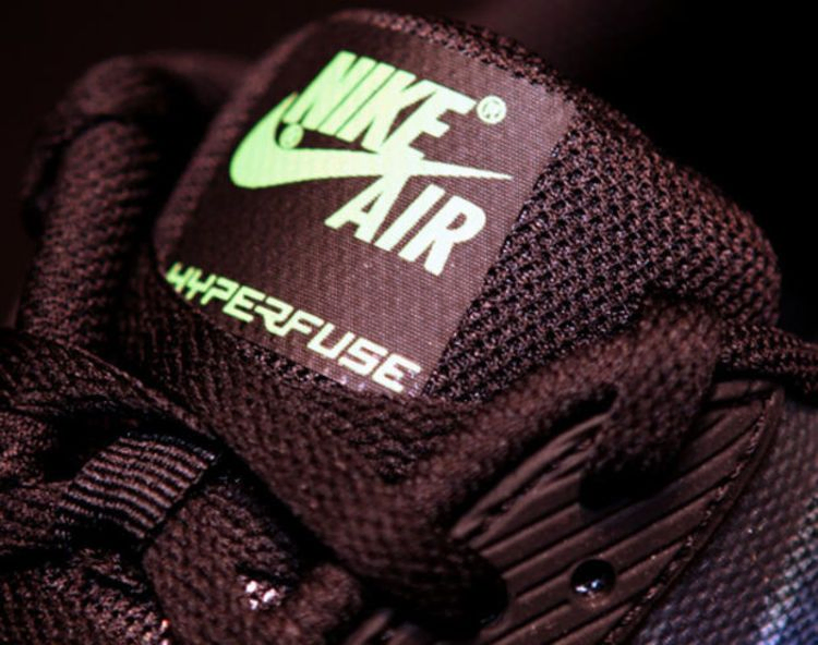 Кроссовки Nike Hurley x Air Max 90 + 'Phantom 4D'